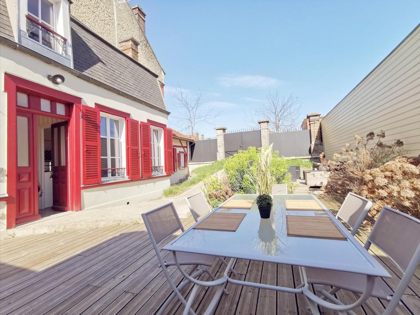 Maison Vanier - Duplex - Centre-Ville - Mon Groom ทรัวส์ ภายนอก รูปภาพ